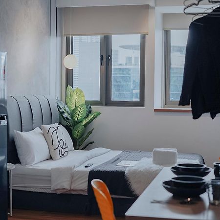 Sky Pool Suites Kl Sentral - Riveria City Kuala Lumpur Zewnętrze zdjęcie