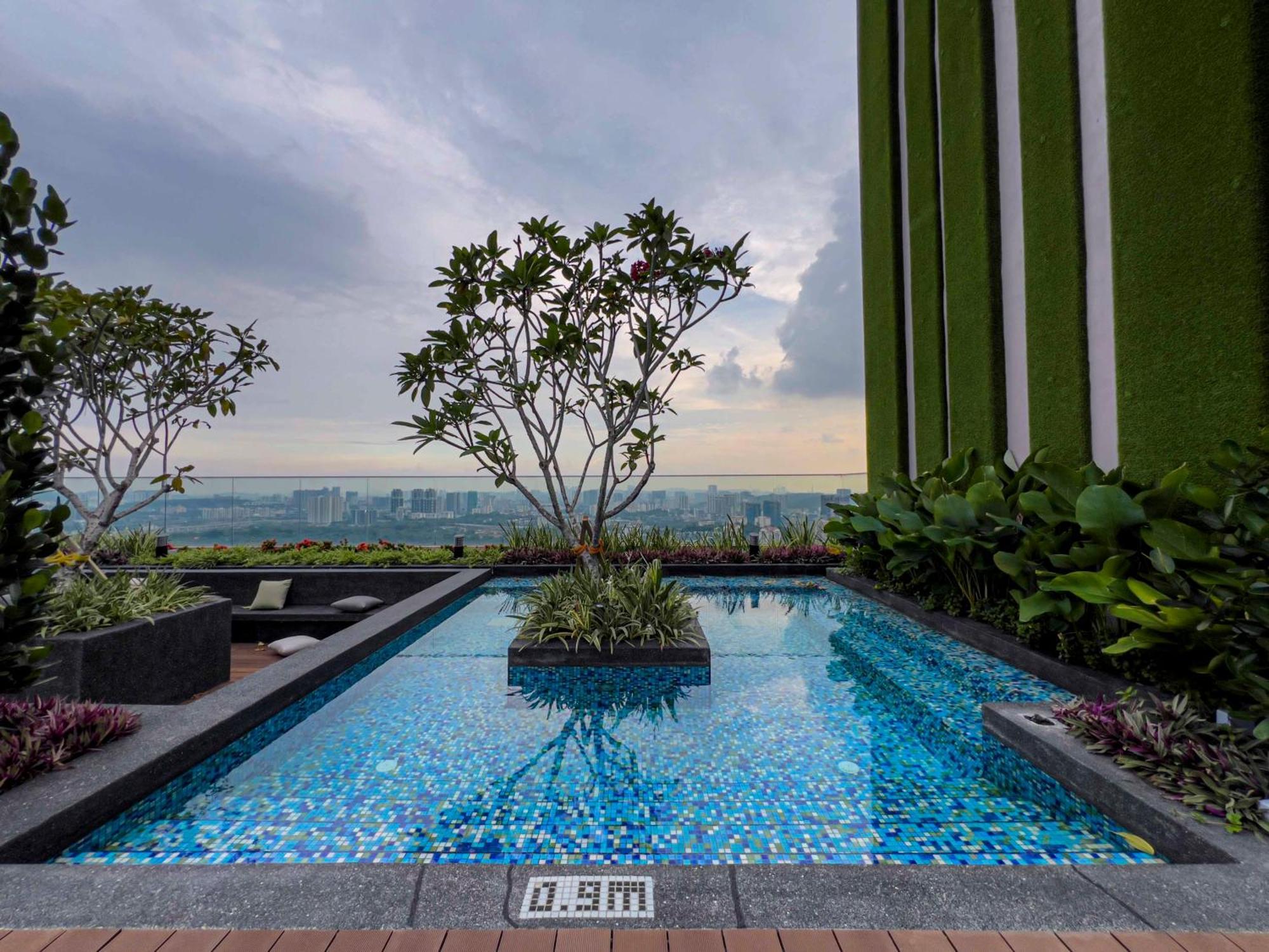 Sky Pool Suites Kl Sentral - Riveria City Kuala Lumpur Zewnętrze zdjęcie