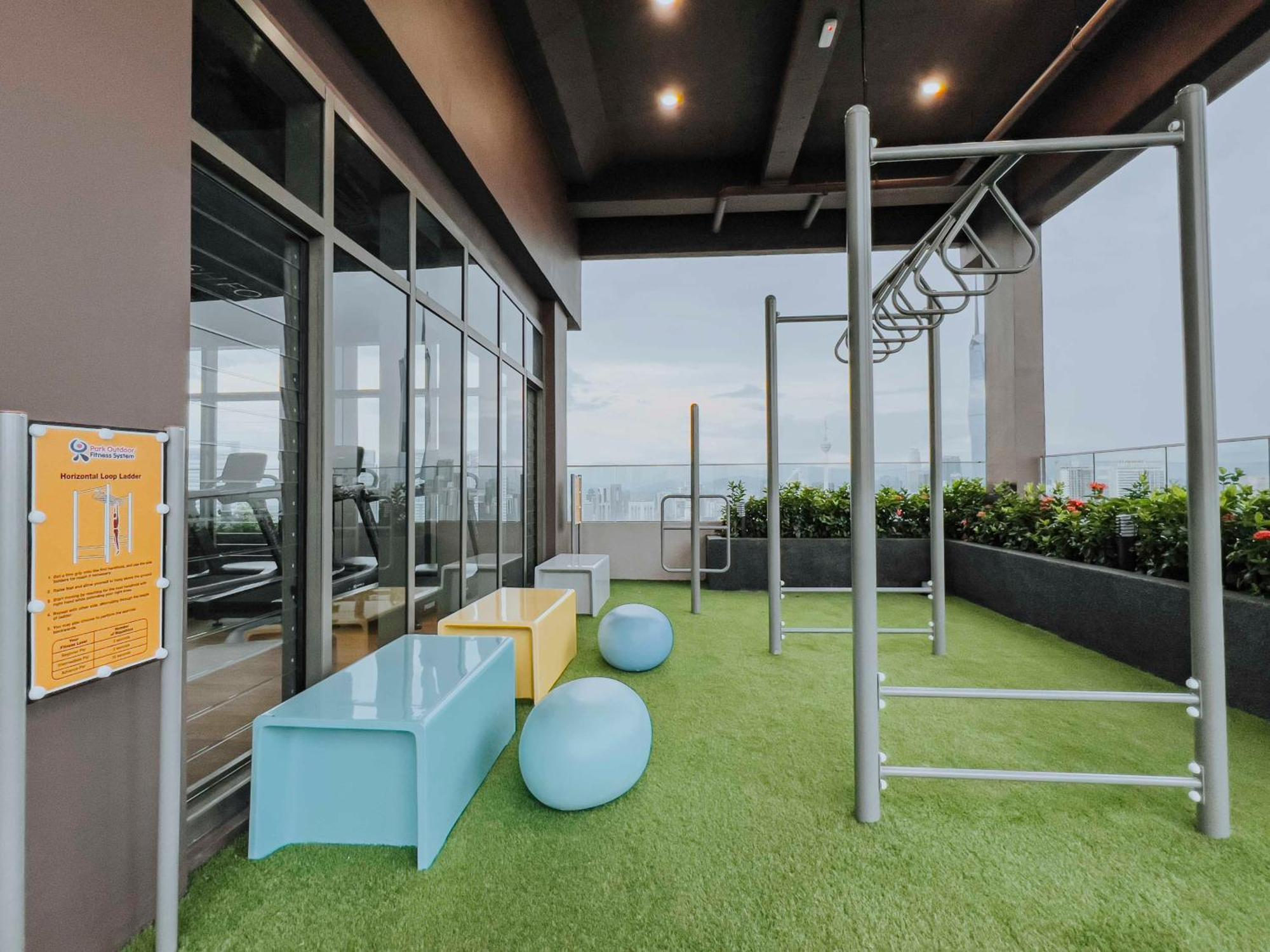 Sky Pool Suites Kl Sentral - Riveria City Kuala Lumpur Zewnętrze zdjęcie